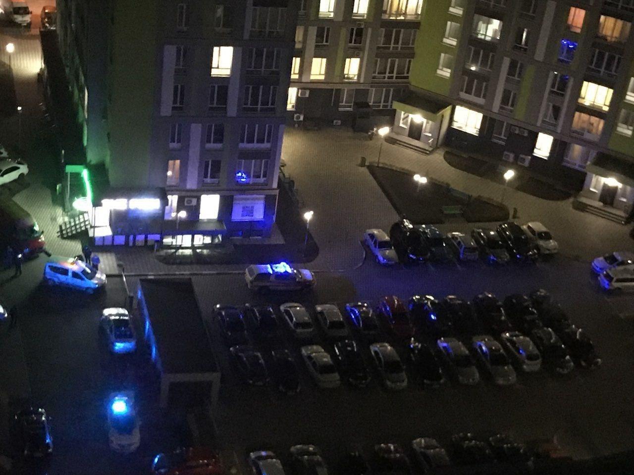 В Киевской области из-за коронавируса изолировали целый ЖК