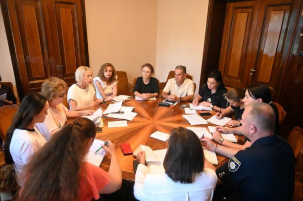 Міграційна служба Закарпатської області взяла участь у засіданні координаційної ради у справах дітей при облдержадміністрації