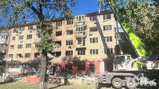 Наслідки російської атаки на Київ 4 липня  / © ТСН