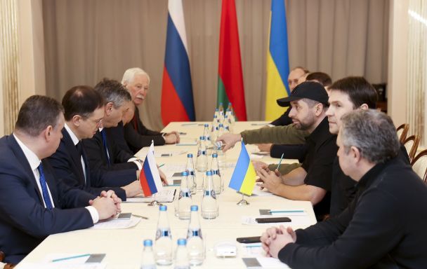 Переговори Україна — Росія 2022 року / © Associated Press