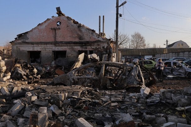 Наслідки російських обстрілів в Україні / © Getty Images