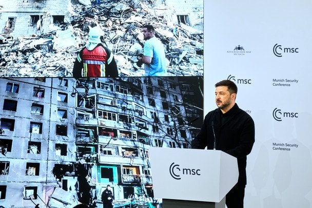 Зеленський під час виступу на Мюнхенській конференції / © Associated Press