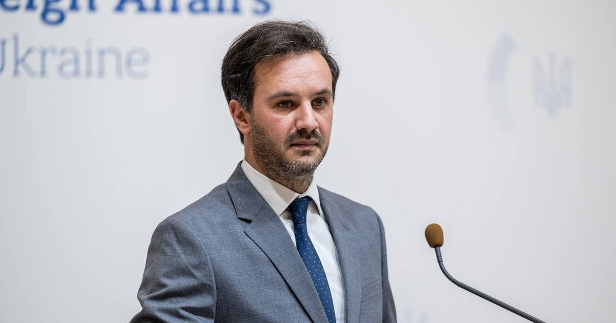Як одна літера в заяві помічника Путіна розвалила міф РФ про «бажання миру»