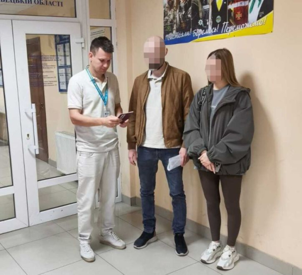 У Чернівцях скасували оформлення посвідки на проживання через подання до підрозділу УДМС неправдивої інформації