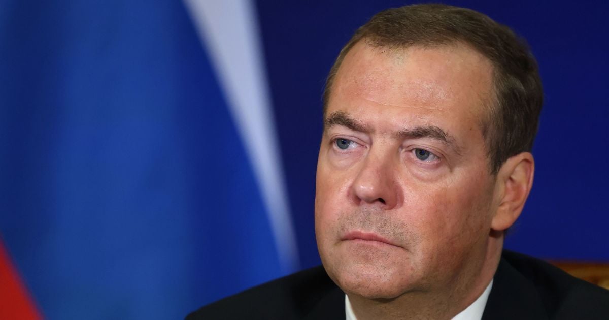 У Росії заговорили про нову мобілізацію: Медведєв виступив із терміновою заявою