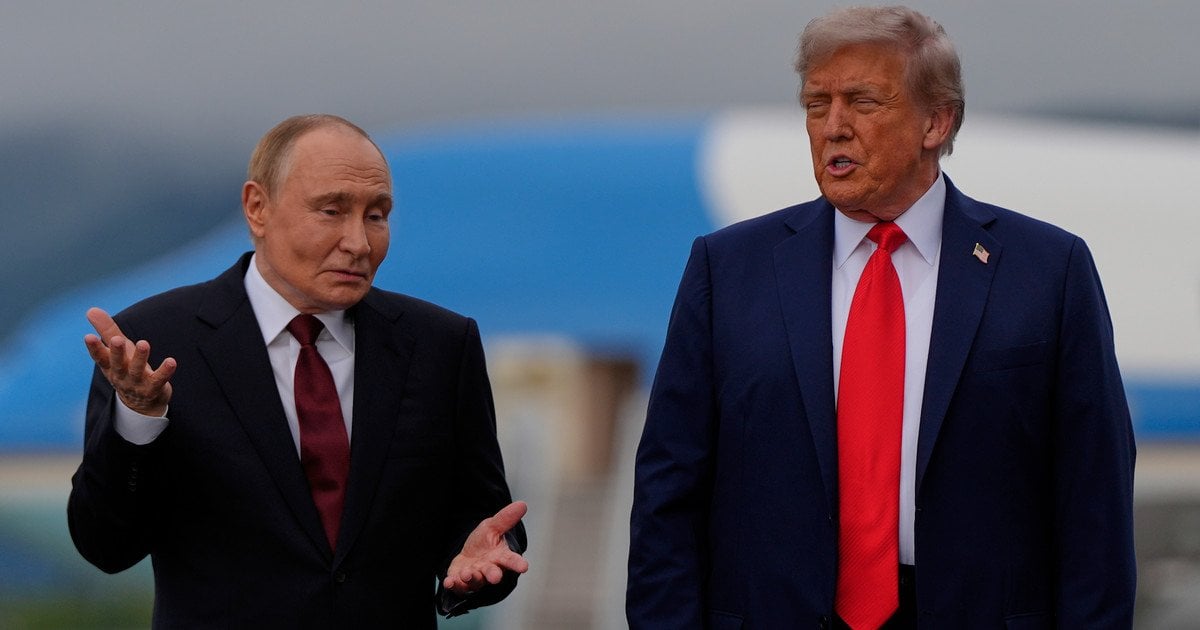 Путін знову озвучив Трампу неправдиві заяви про фронт: у Кремлі розповіли про телефонну розмову