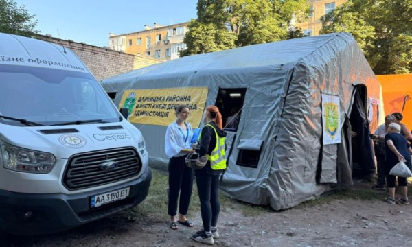 ДМС оперативно допомагає постраждалим від ракетної атаки у відновленні документів