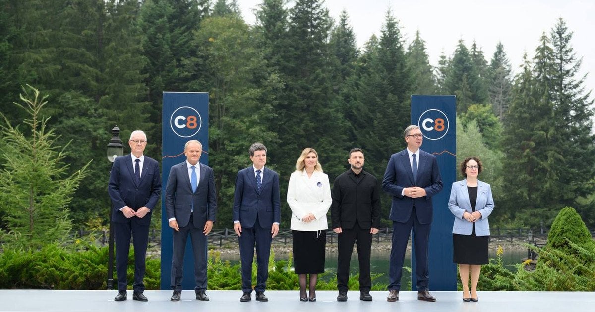 Зеленький зі світовими лідерами